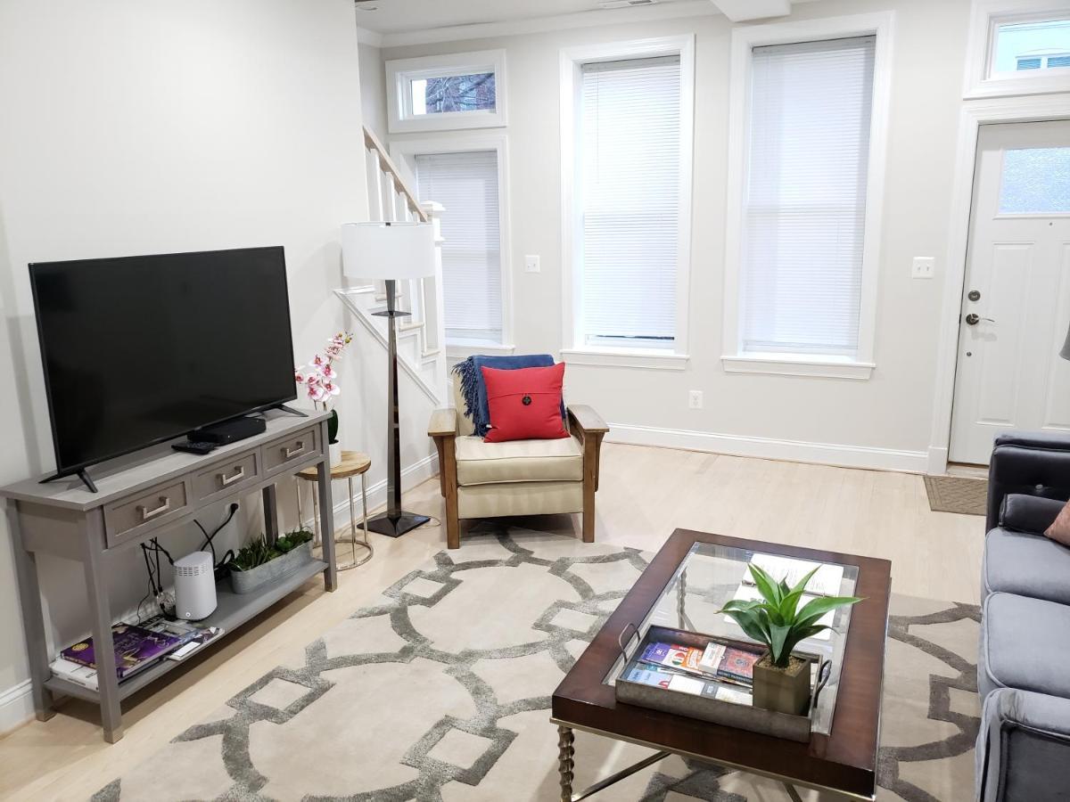 Spacious & Bright Home In Bloomingdale/ Truxton Dc ワシントン エクステリア 写真